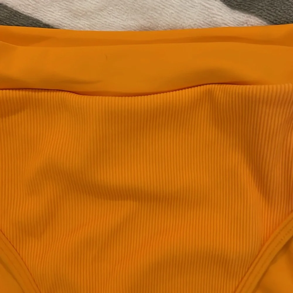 l*space Ribbed Frenchi Bottom Bitsy in Mango‎ Large